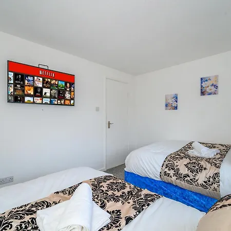 H27 - Grandiose & Hospitable