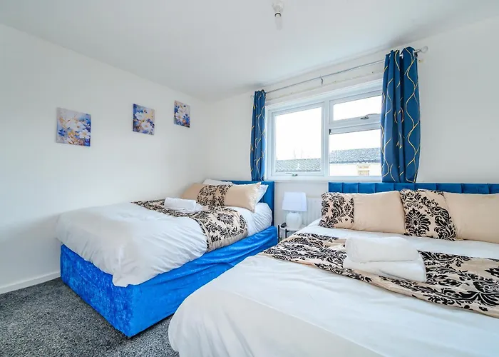 Будинок відпочинку H27 - Grandiose & Hospitable *